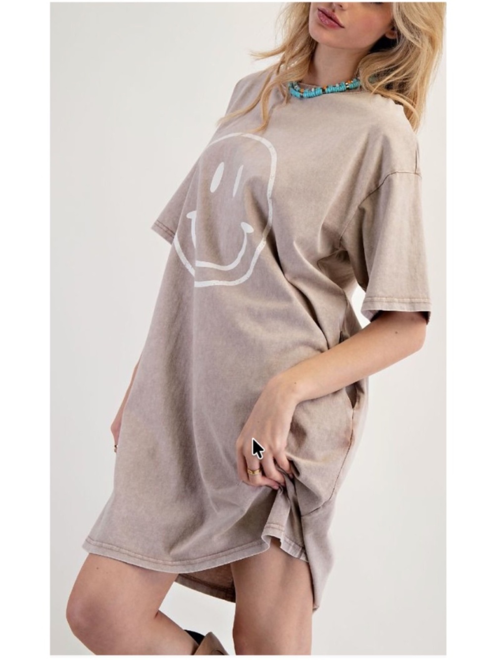 Easel Smiley Happy Face Loose Fit Short Sleeve Shirt Dress - Picture 2 of 4